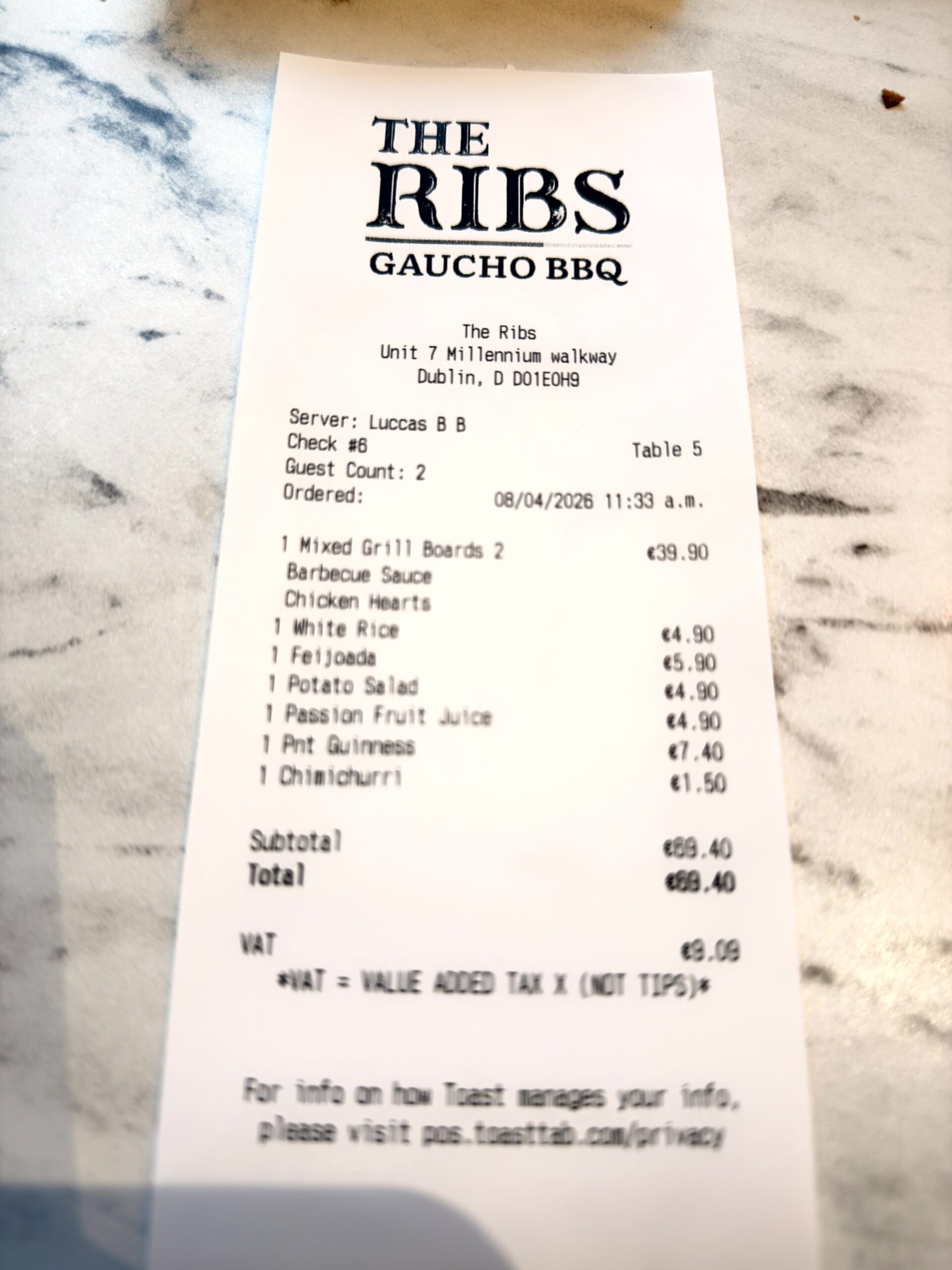 Kassenbon des Restaurants The Ribs Gaucho BBQ Dublin mit Bestellübersicht und Gesamtbetrag